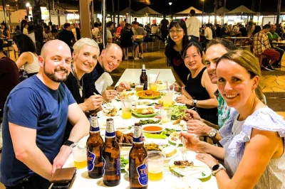 Follow a local foodie through singapore’s hawker centers, taste iconic dishes, and hear the stories behind every bite. includes 6-8 tastings and flexible planning.