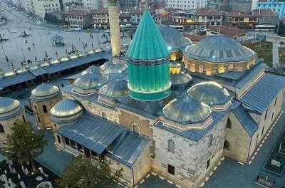 Tour privato sufi a Konya: Museo Mevlana e luoghi sacri