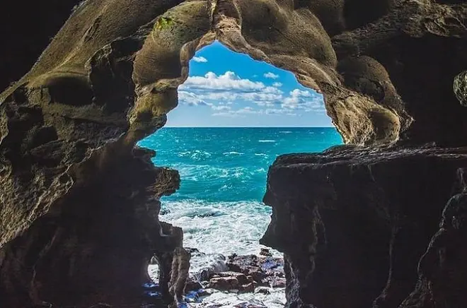 Private Tangier tour: Cap Spartel, Hercules Caves & Medina