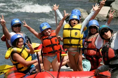 Rafting no cânion Köprülü com 12 corredeiras e almoço incluso