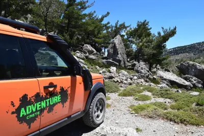 Land Rover privé à Agios Nikolaos : Créez votre itinéraire