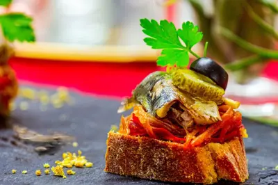 Cozinha e vinhos açorianos em Terceira: Jantar com moradores