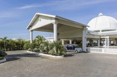 Montego Bay to Lucea Private Airport Transfer