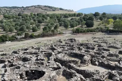 Su Nuraxi desde Cagliari: Tour privado con guía