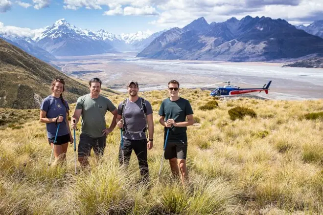 Aoraki Mount Cook Heli Hike: Helicopter Flight & Walk
