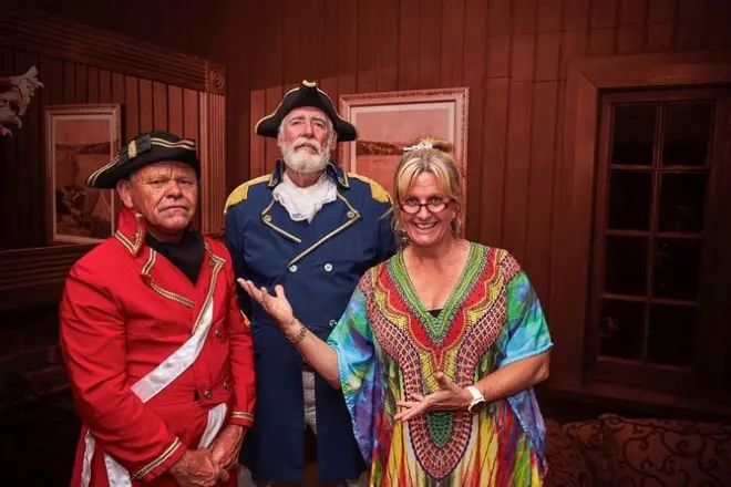 Commandants Dinner & Show Norfolk Island: Convict History Theatre