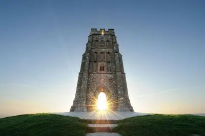 Paseo de la abadía de Glastonbury al Tor: Sitios sagrados con guía