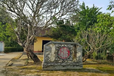 Tour privato di un giorno a hue: crociera sul fiume profumato, pagoda thien mu, passeggiata nel villaggio thuy bieu, corso di cucina pratico, artigianato locale. prenota ora.