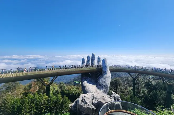 Visita al puente dorado en Ba Na Hills con guía privado desde puerto