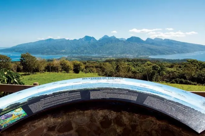Tour privato di un giorno a Tahiti: Costa ovest e costa est