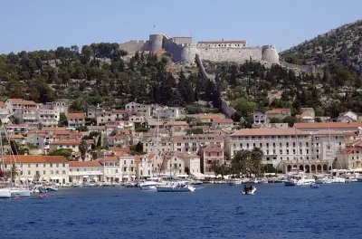 Hvar visite privée à pied : Rues médiévales avec guide local
