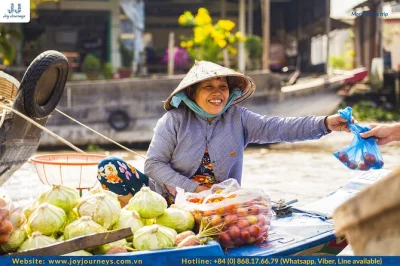 Erlebe das mekong delta: morgendliche fahrt über den cai rang markt, frisches obst probieren und vietnamesische pfannkuchen selbst zubereiten. inkl. abholung, mahlzeiten & lokaler guide.
