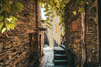 Serra da Lousã Schist Villages: Private Van Tour from Coimbra