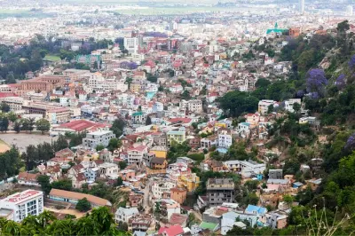 Antananarivo Private Walking Tour: Customized with Local Guide