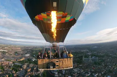 Vuelo en globo al amanecer sobre York, duración de 45 minutos