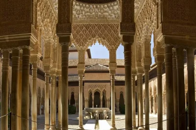 Step into the alhambra after dark with a private guide, skip the lines to the nasrid palaces, and wander the generalife gardens. includes priority entry.