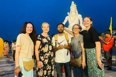 Ashram-Wanderung in Rishikesh: Spirituelle Orte & Ram Jhula