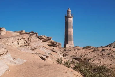 Feel the pulse of nouadhibou with a local guide, wander city streets, hear real love stories, and share quiet moments—includes guide services and flexible transport.