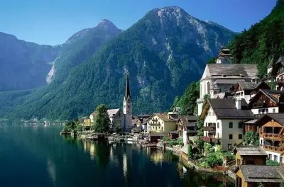 Da Praga a Hallstatt con auto privata e picnic sul lago