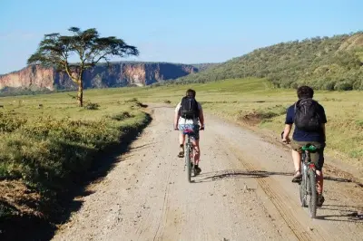 Radtour im Hell's Gate Nationalpark mit Bootsfahrt auf Lake Naivasha