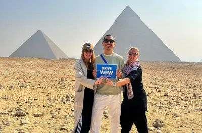 Tour da Hurghada al Cairo: Piramidi e Grand Museum in giornata