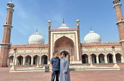 Delhi: Old & New City Private Tour with Pickup & Tuk-Tuk Ride