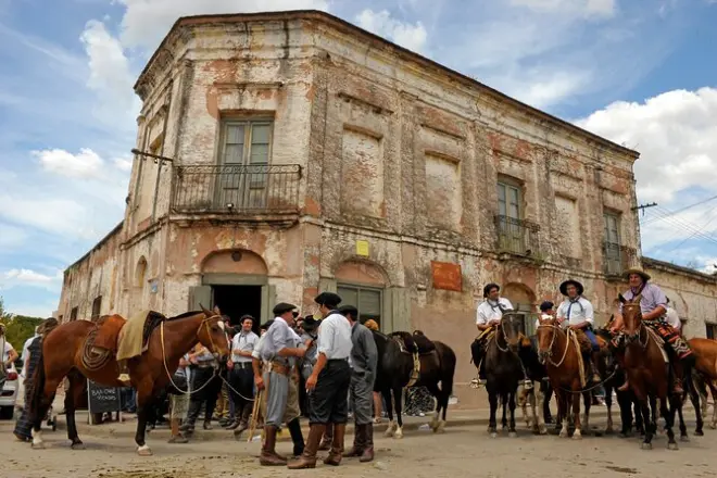 San Antonio de Areco: Día de gauchos y estancia