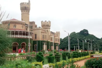 8-Hour Private Tour of Bangalore: Palace, Temple & Gardens