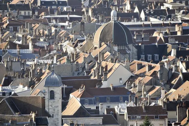 Besançon passeio privado a pé: 90 minutos com guia local