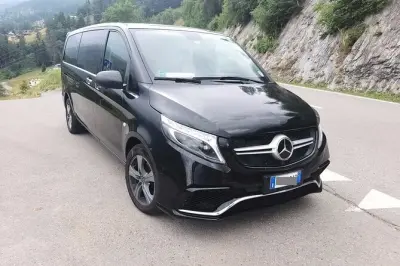 Private Transfer Monaco to Port Hercule: Up to 12 passengers