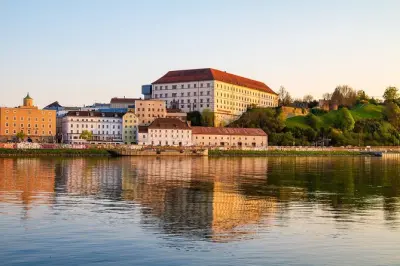 Paseo privado por Linz con guía experto en el centro histórico
