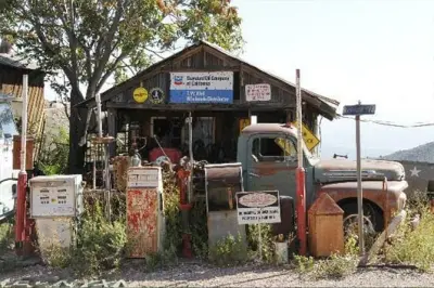 Jerome Arizona Tour: Mining Town & Tuzigoot Ruins