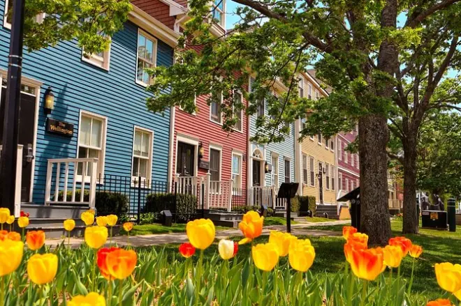 Charlottetown E-Bike Tour: Historic Downtown & Trail