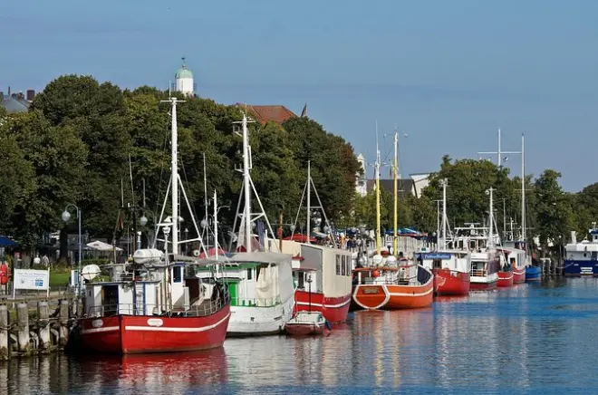 Tour a piedi dal porto crociere di Rostock e Warnemünde