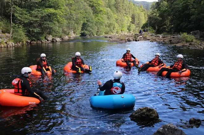 River Tubing on the River Tummel: Class 3/4 rapids