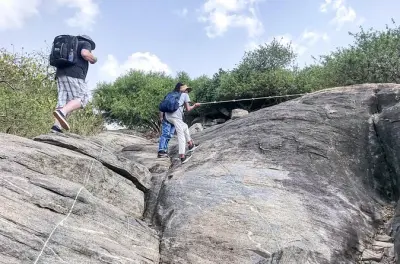 Shai Hills desde Accra: Caminata, escalada y avistamiento animal