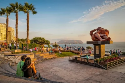 Feel lima’s creative spirit on a small group tour through miraflores, barranco & san isidro. includes pickup, local guide, and stories you’ll remember.