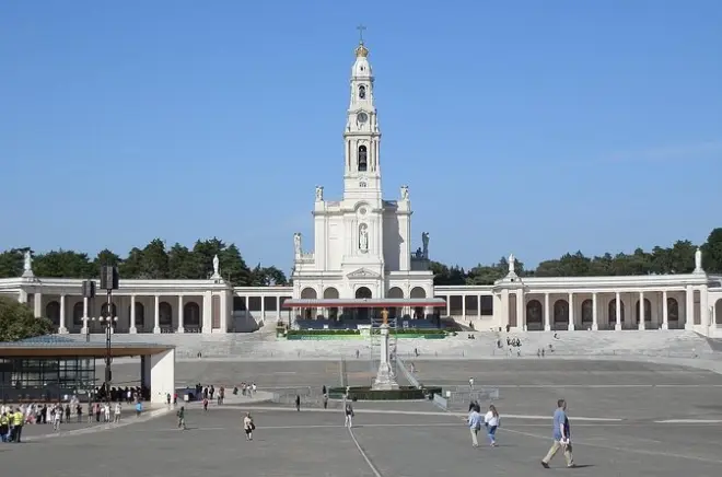 Tour privado a pé em Fátima com guia profissional