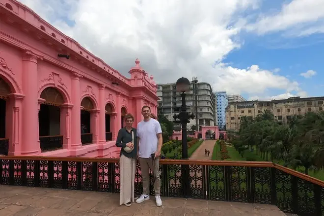 Historia de Old Dhaka: Fuerte Lalbagh, Ahsan Manzil y mezquita Star