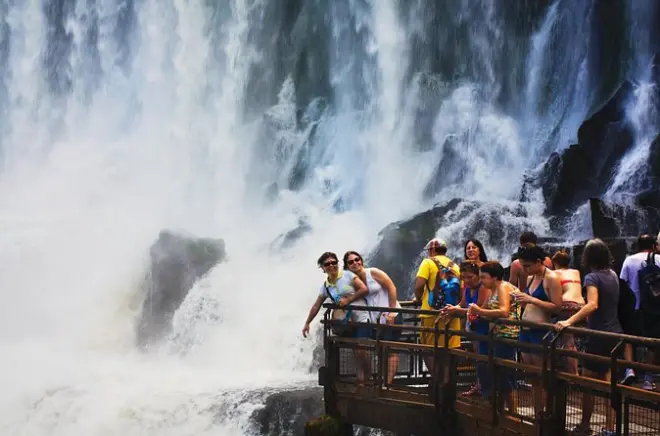 Iguazu Falls Tour: Devil's Throat & Main Circuits