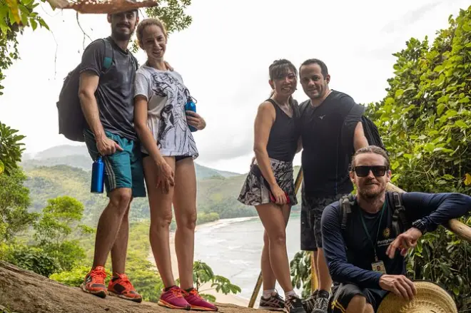 Praia do Sono trail from Paraty: Guided hike to beach