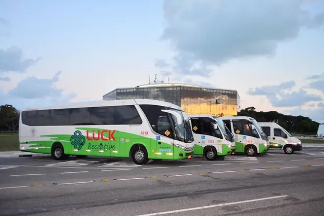 Flughafentransfer João Pessoa: Gemeinsame oder private Abholung