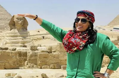 Puerto de Alejandría a El Cairo y pirámides: Tour privado VIP