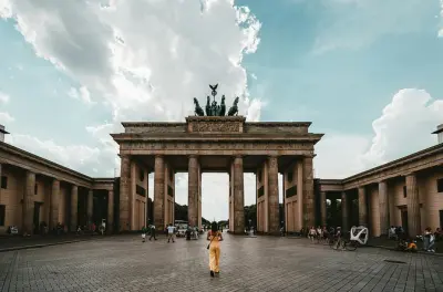 Frankfurt to Berlin Private Transfer: 2-Hour Sightseeing Stop