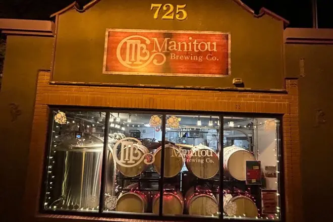 Manitou Springs e-golf cart tour: Breweries and mineral springs