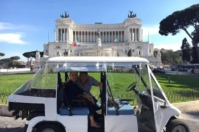 Sinta a vibe de roma de carrinho de golfe — pantheon, fontana di trevi, buraco da fechadura do aventino e muito mais. inclui pickup no hotel e guia local que acompanha seu ritmo.
