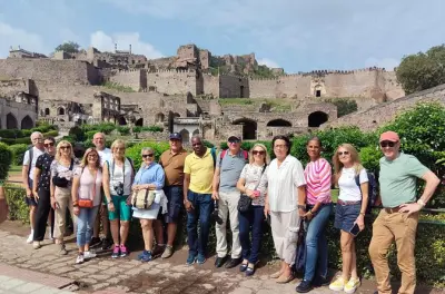 Fortaleza de Golconda e túmulos Qutub Shahi com guia privado