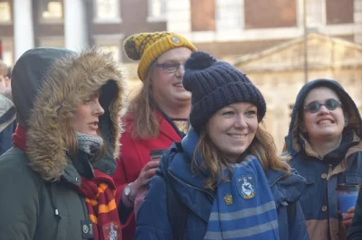 Vivi la londra di harry potter con un tour a piedi in piccolo gruppo, visita location autentiche come leadenhall market e millennium bridge con una guida locale appassionata.