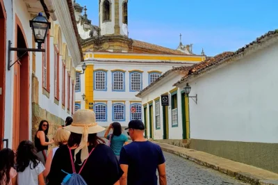 Let the bells of são joão del-rei guide you through cobbled streets, colonial churches, and stories with a local guide—includes mineral water and umbrella on rainy days.