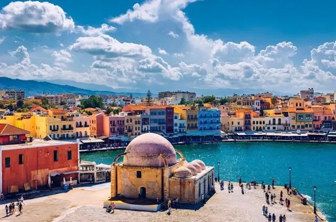 Chania, Lake Kournas & Argiroupoli day tour with guide